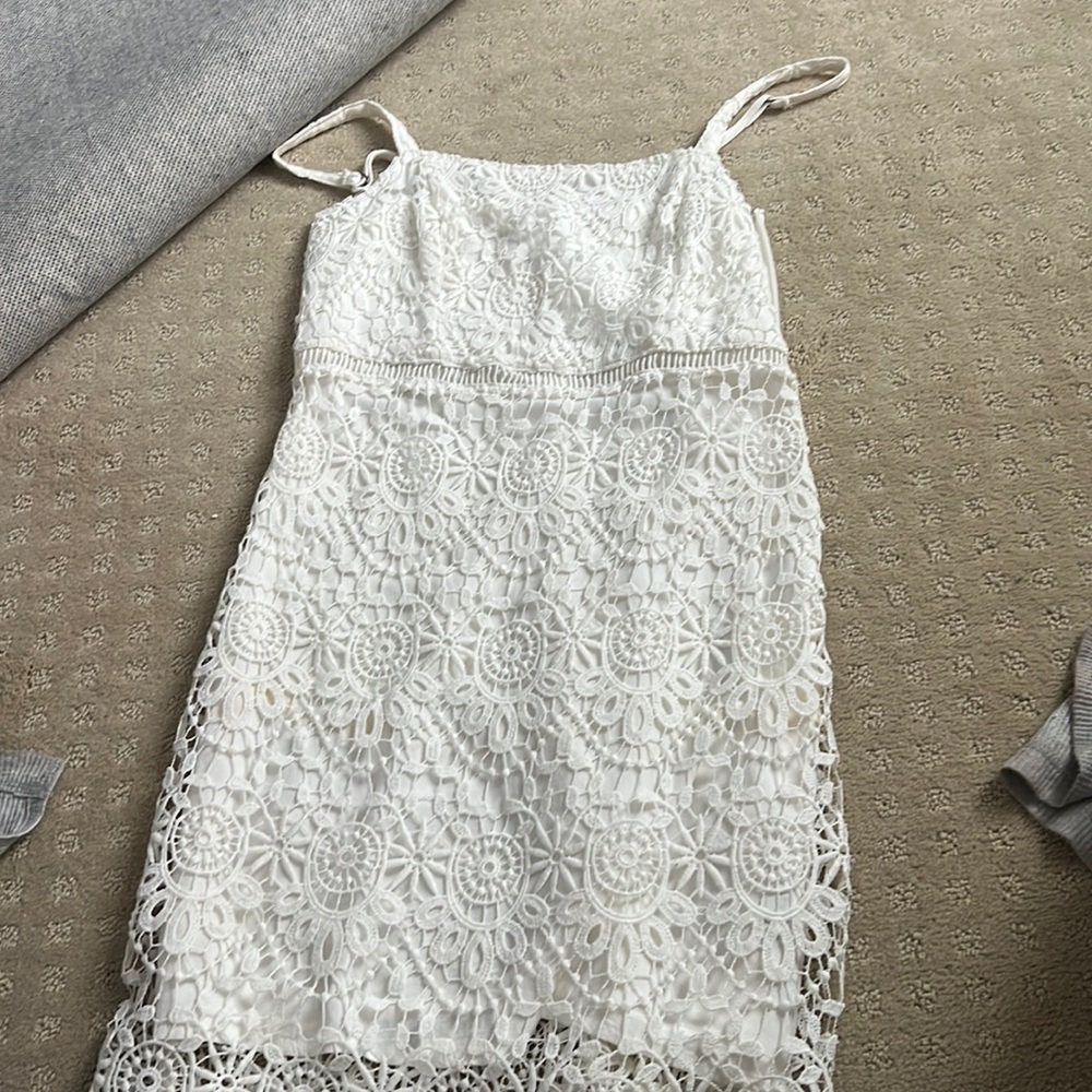HOLLISTER WHITE DRESS